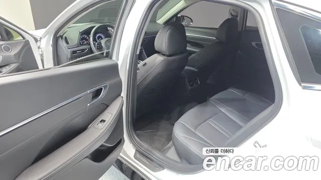 Hyundai Sonata 2023 thumb 11