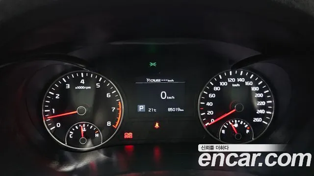 Kia K5 2019 thumb 8