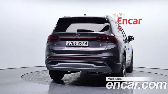 Hyundai Santa Fe 2021 thumb 4