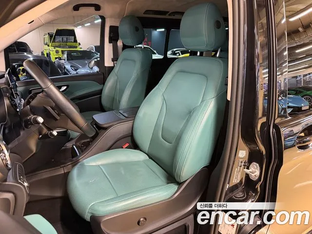 Mercedes-Benz V-Class 2022 thumb 10