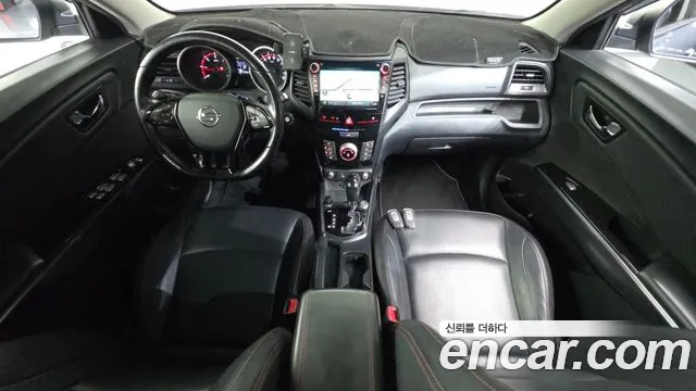 KG_Mobility_Ssangyong TIBOLI 2016 thumb 7