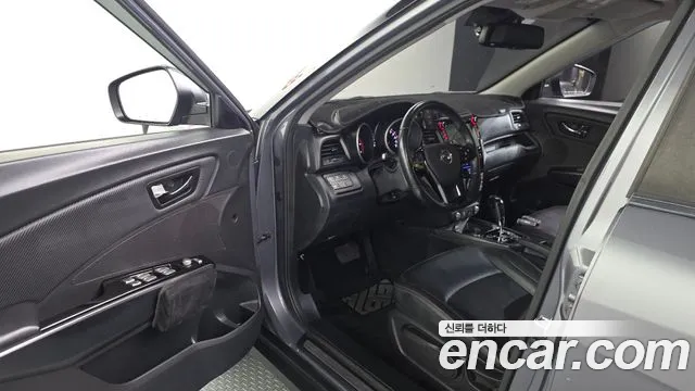 KG_Mobility_Ssangyong TIBOLI 2016 thumb 10