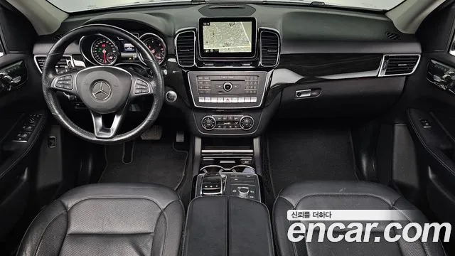 Mercedes-Benz GLE 2016 thumb 7