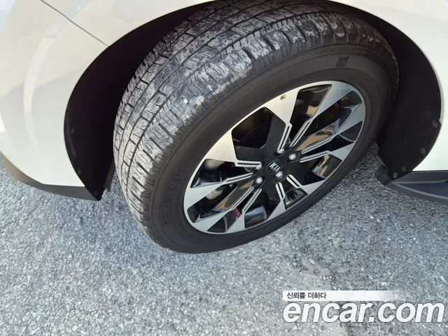 Kia Carnival 2021 thumb 8