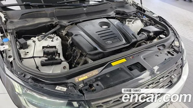 Land Rover Discovery 2019 thumb 6