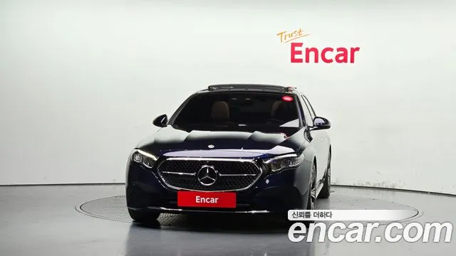 Mercedes-Benz E-Класс 2024 thumb 3