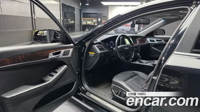 Hyundai Genesis 2013 thumb 9