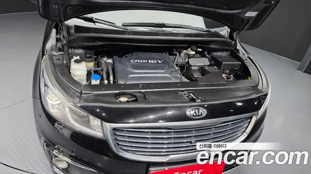Kia Carnival 2015 thumb 6