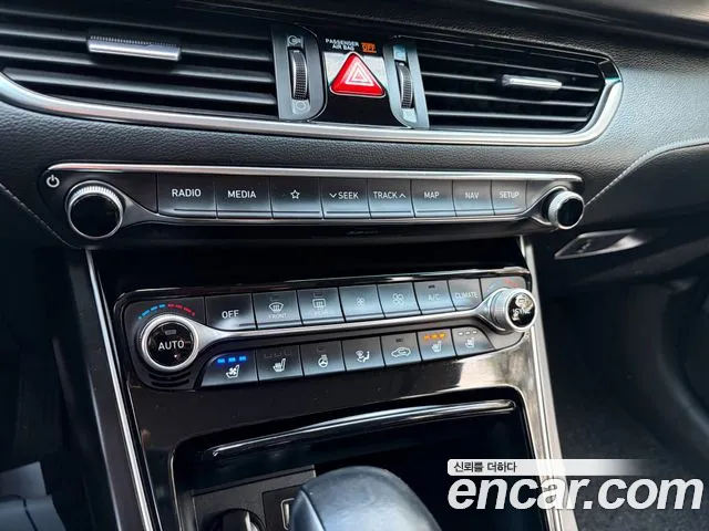 Hyundai Grandeur 2019 thumb 10