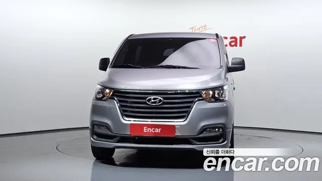 Hyundai Starex 2019 thumb 3