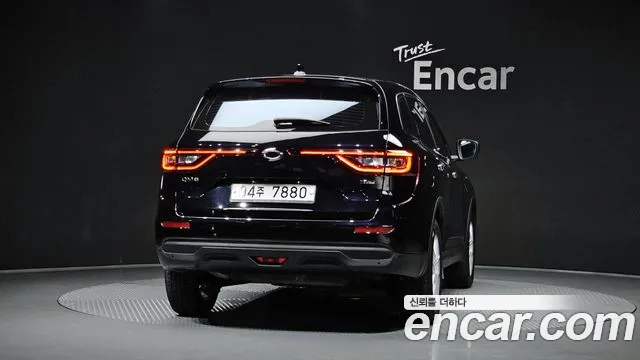 Renault-KoreaSamsung Koleos 2018 thumb 3