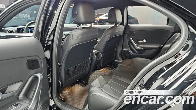 Mercedes-Benz A-Класс 2021 thumb 11