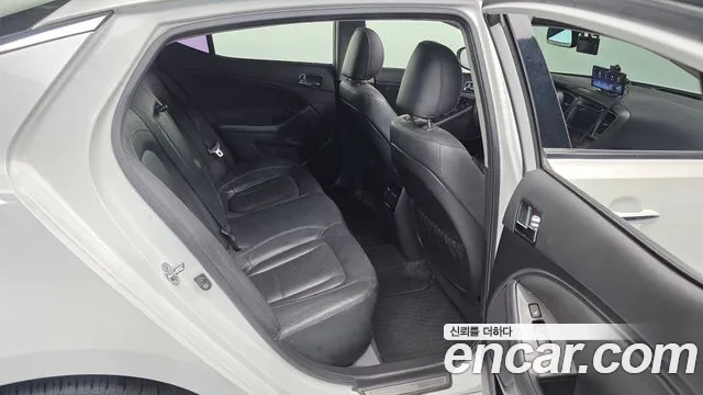 Kia K5 2012 thumb 11