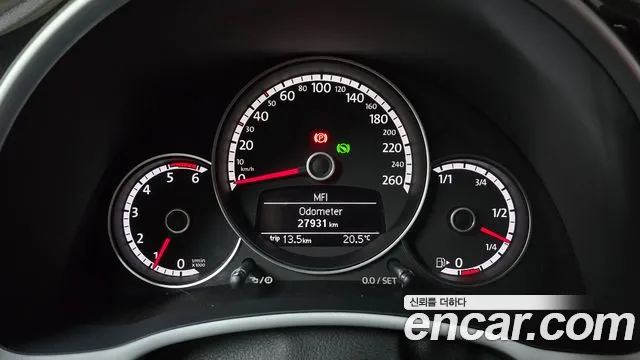 Volkswagen Beatle 2015 thumb 7