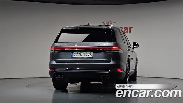 Lincoln Aviator 2021 thumb 3