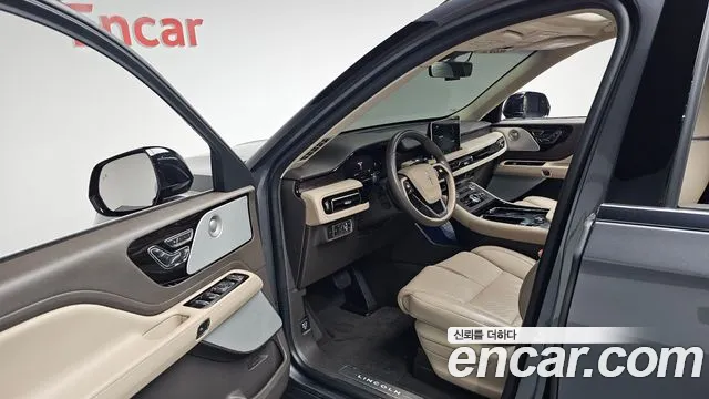 Lincoln Aviator 2021 thumb 9