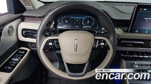 Lincoln Aviator 2021 thumb 12