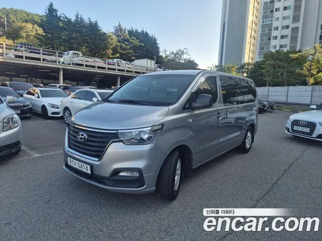 Hyundai Starex 2019 thumb 2