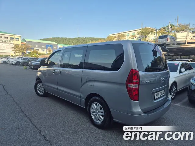 Hyundai Starex 2019 thumb 3
