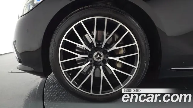 Mercedes-Benz S-Класс 2022 thumb 4