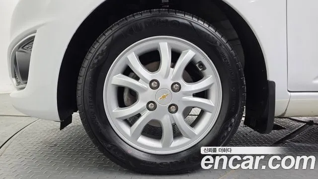 ChevroletGMDaewoo Spark 2014 thumb 4