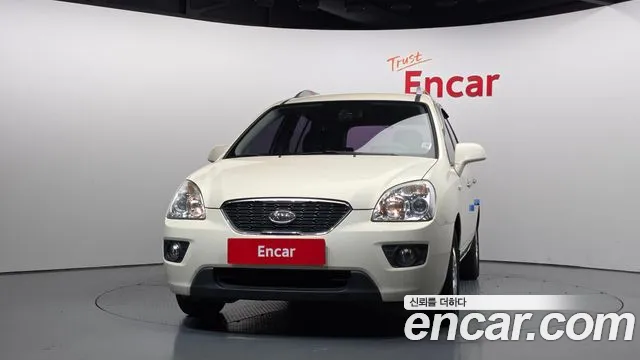 Kia Carens 2011 thumb 3