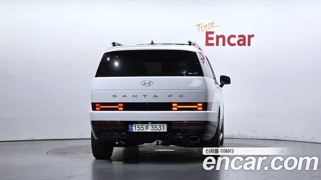 Hyundai Santa Fe 2023 thumb 4
