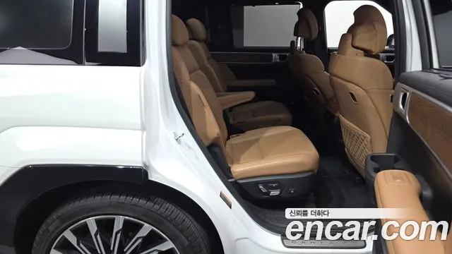 Hyundai Santa Fe 2023 thumb 11
