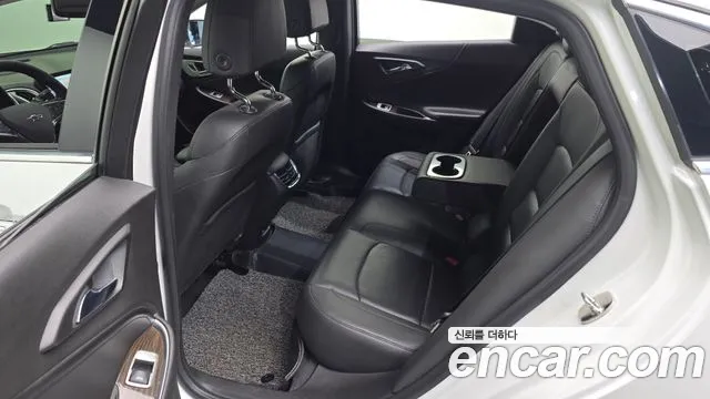 ChevroletGMDaewoo Malibu 2016 thumb 11