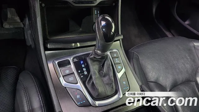 Hyundai Grandeur 2014 thumb 9
