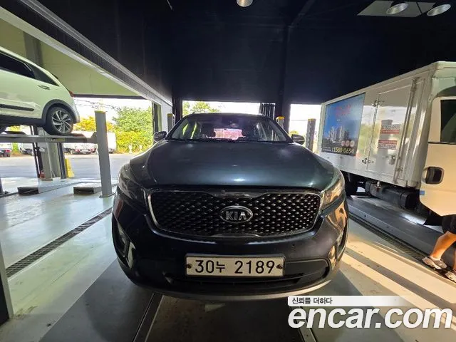 Kia Sorento 2015 thumb 4