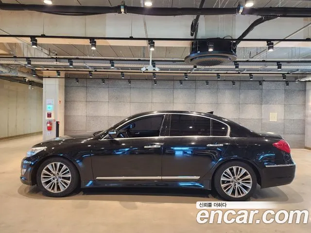 Hyundai Genesis 2012 thumb 3