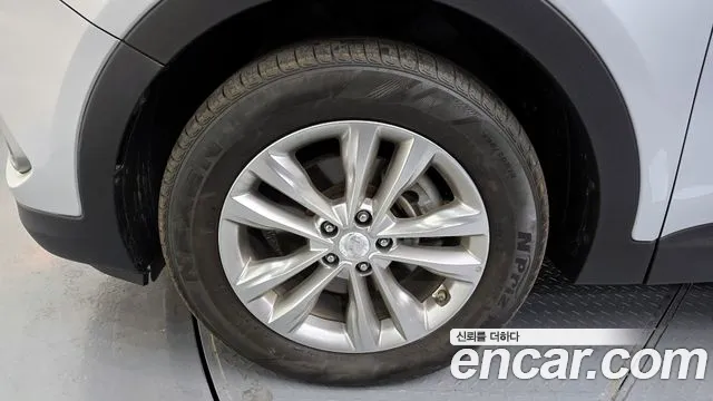 Hyundai Santa Fe 2016 thumb 5