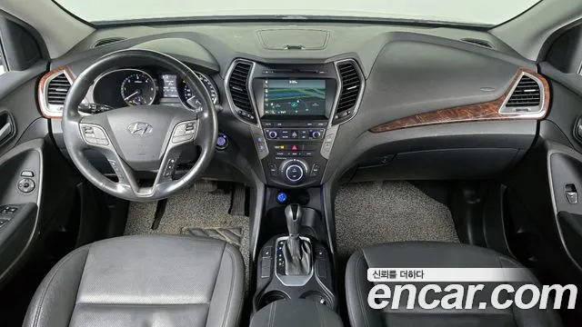 Hyundai Santa Fe 2016 thumb 7