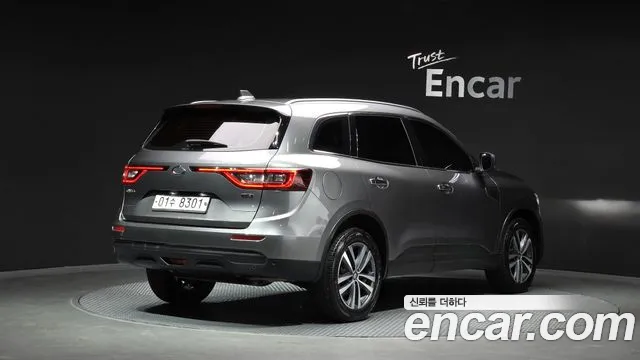 Renault-KoreaSamsung Koleos 2017 thumb 2
