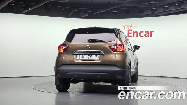 Renault-KoreaSamsung Captur 2016 thumb 4