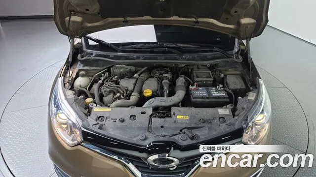 Renault-KoreaSamsung Captur 2016 thumb 6