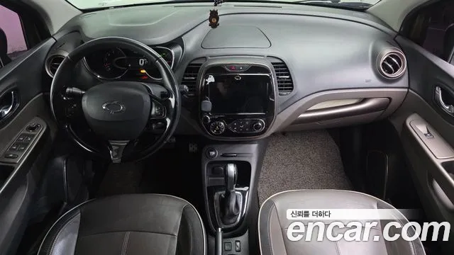 Renault-KoreaSamsung Captur 2016 thumb 7