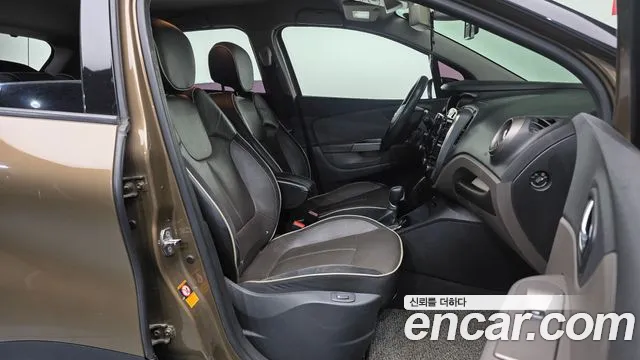 Renault-KoreaSamsung Captur 2016 thumb 11
