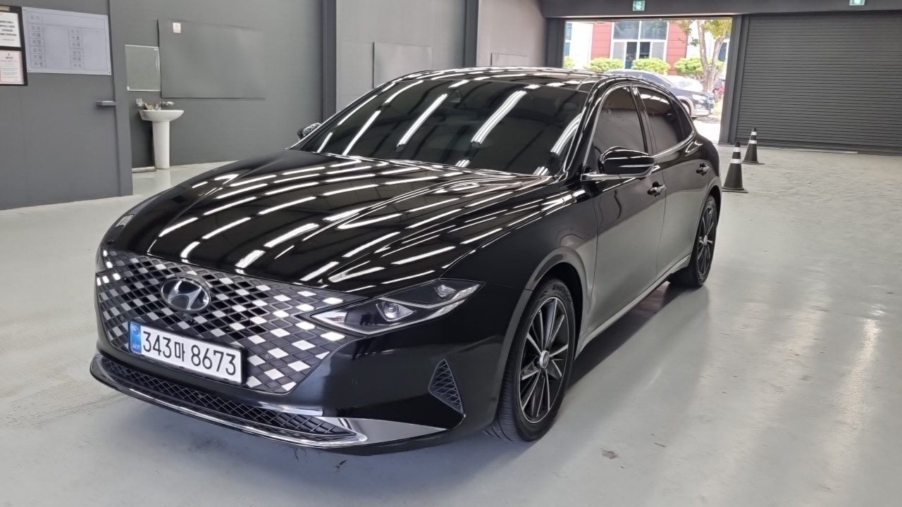 Hyundai Grandeur 2022 thumb 11
