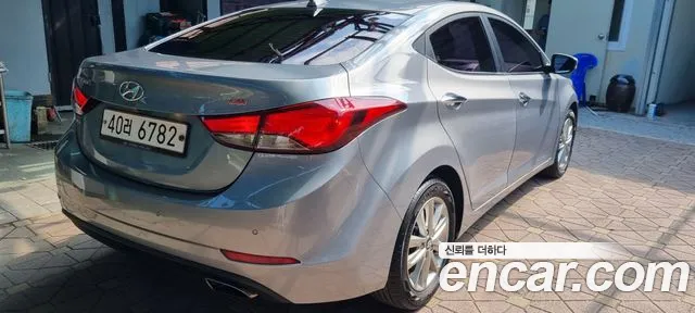 Hyundai Avante 2014 thumb 8