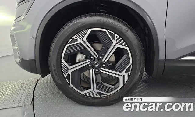 Renault-KoreaSamsung Koleos 2024 thumb 5