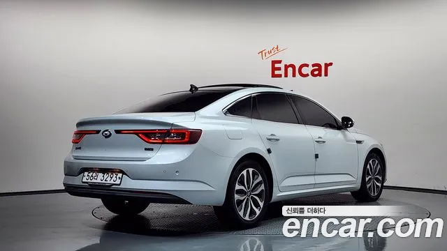 Renault-KoreaSamsung Megane 2017 thumb 2