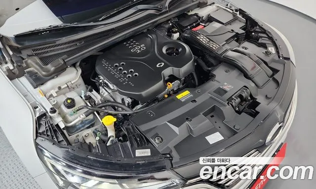 Renault-KoreaSamsung Megane 2017 thumb 6