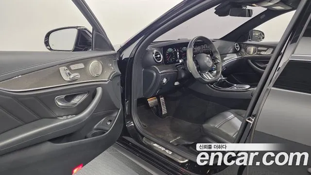 Mercedes-Benz E-Класс 2021 thumb 10