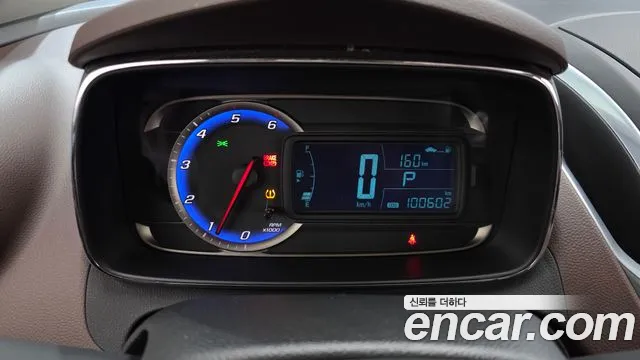 ChevroletGMDaewoo Tracker 2015 thumb 8