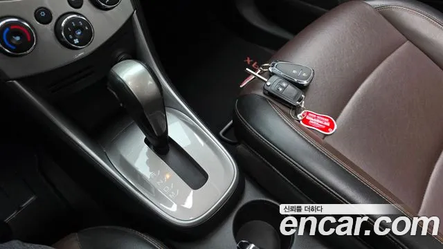 ChevroletGMDaewoo Tracker 2015 thumb 9