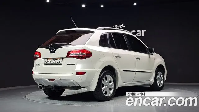 Renault-KoreaSamsung QM5 2009 thumb 2