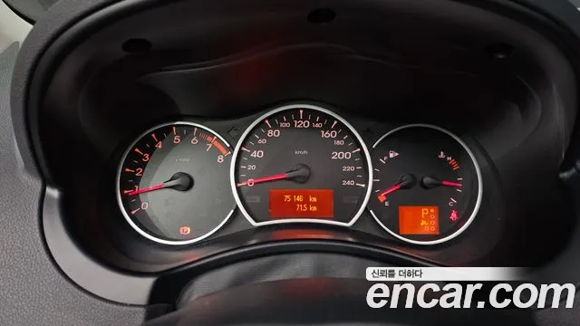 Renault-KoreaSamsung QM5 2009 thumb 8