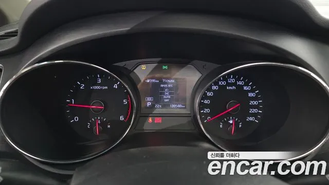 Kia Carnival 2019 thumb 8